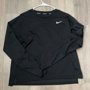 Women’s Nike long sleeve